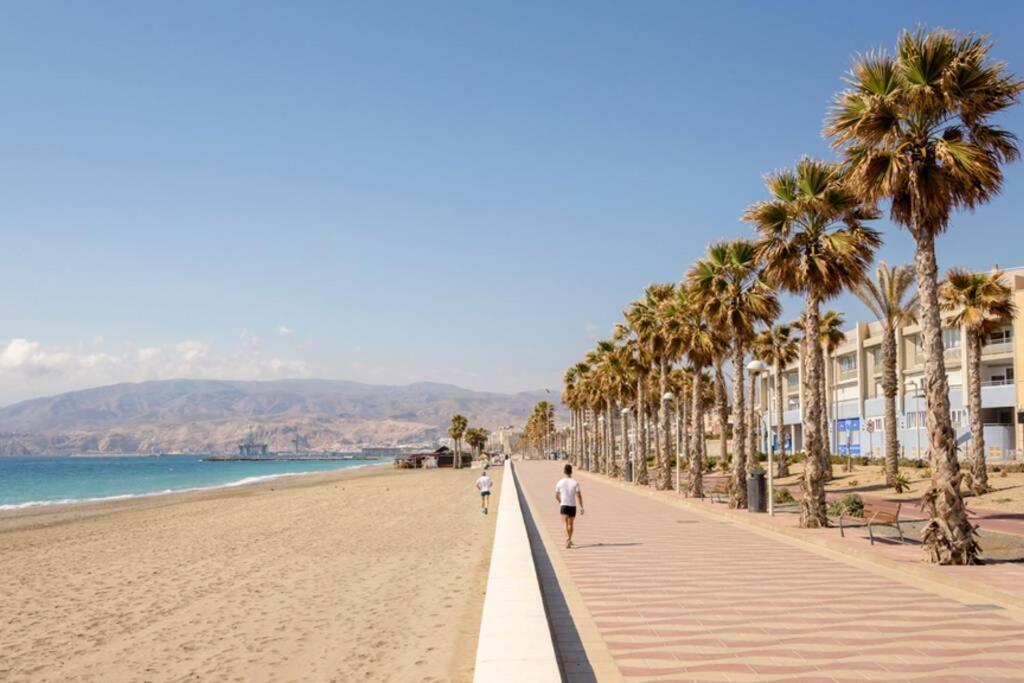El Rinconcito Cubano En La Playa Daire Almería Dış mekan fotoğraf